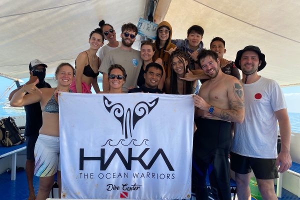 Group scuba dive trip - Haka